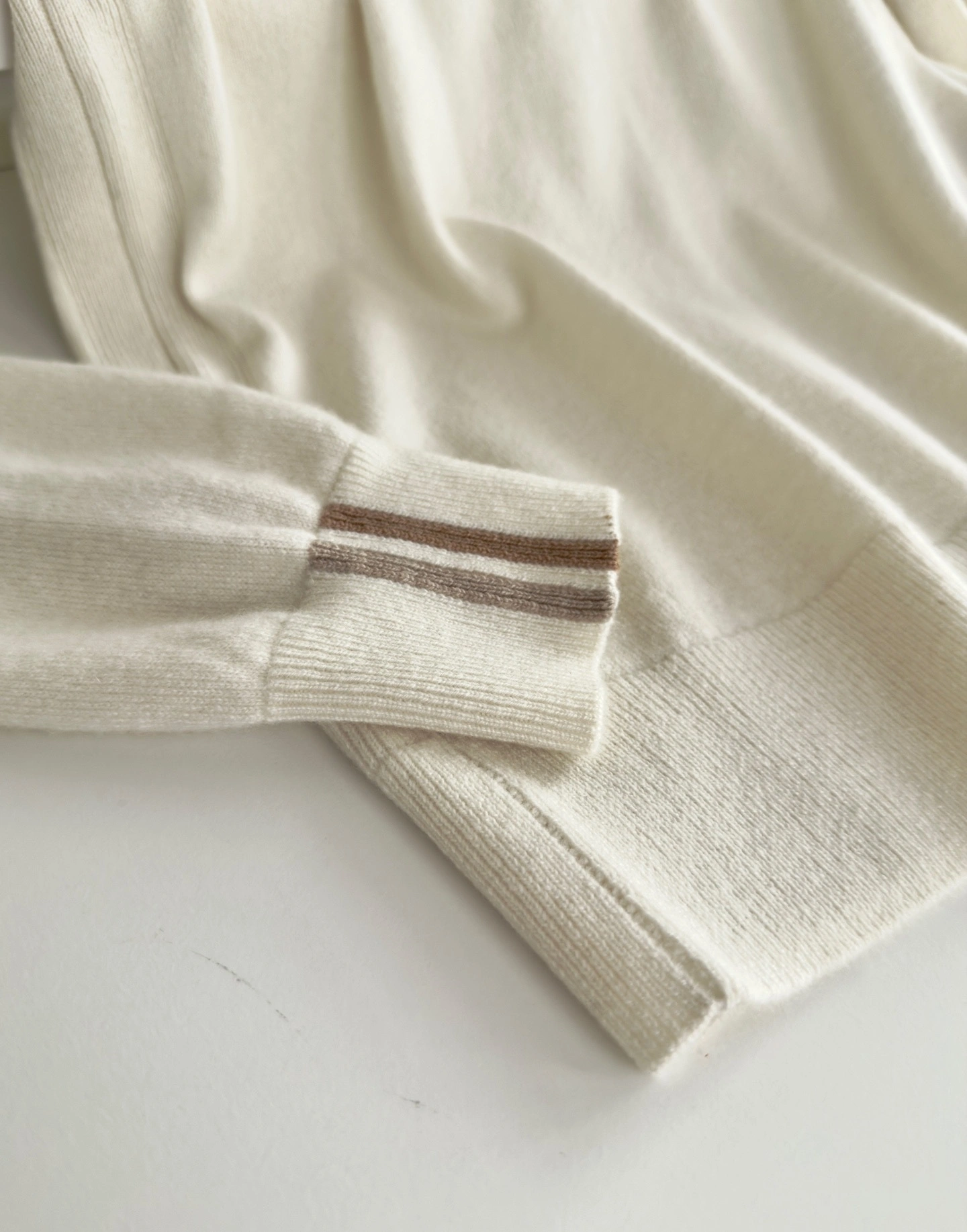 wg.luxury-- 8oro Pi191 cashmere 2colour item:E-F409L1972-2H